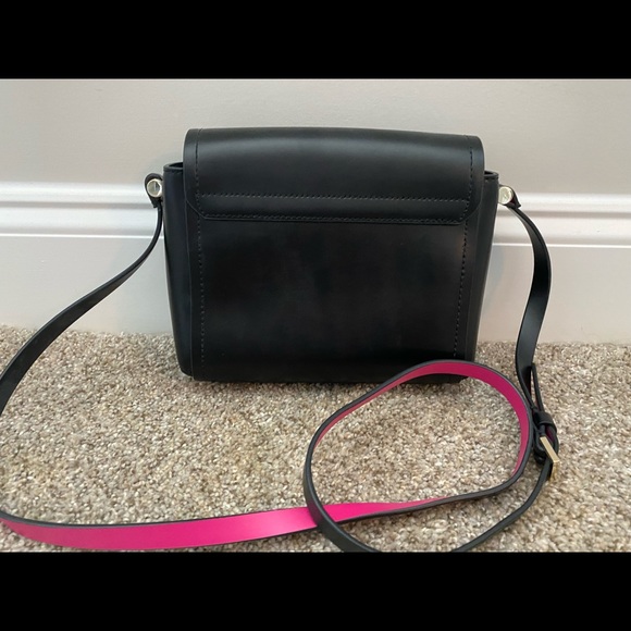 Small black Kate Spade purse - Picture 2 of 7